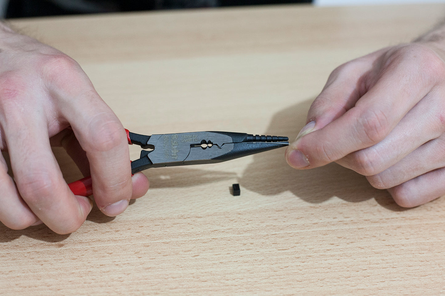 SUMMIT Multi Purpose String Pliers
