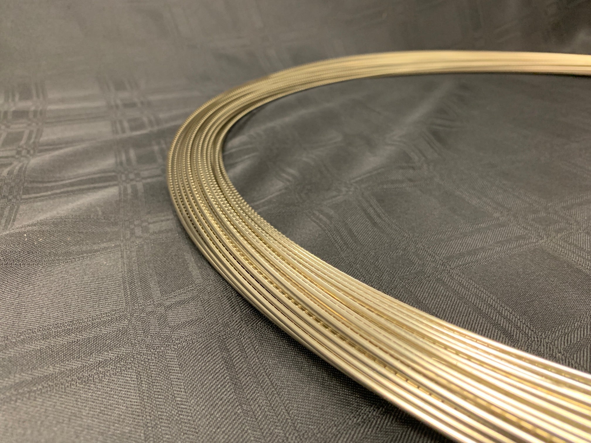 そるてぃーや Jescar Fret Wire 58118 – Jescar Music